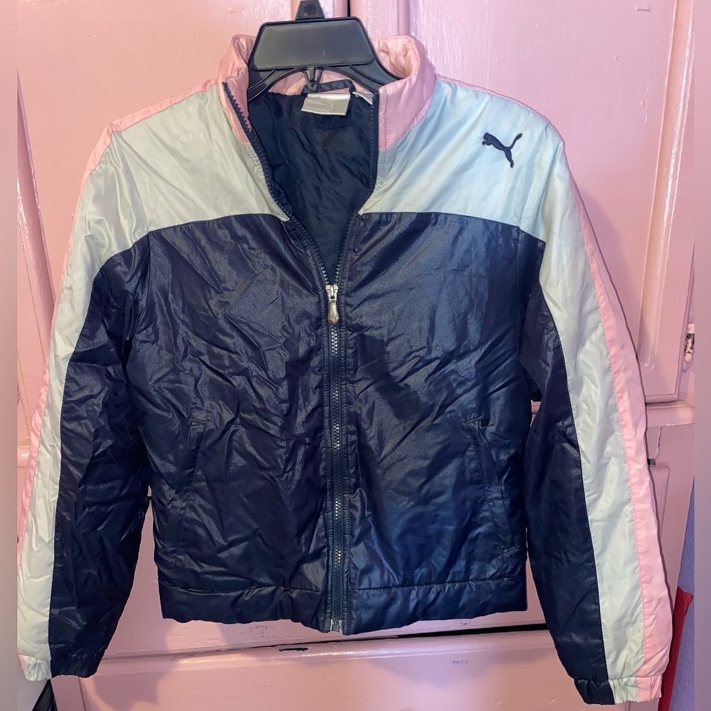 Puma jacket size Xs. Pink, light gray and navy blue.